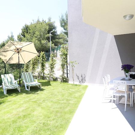 Beach Apartments Dumicic Подстрана Стая снимка