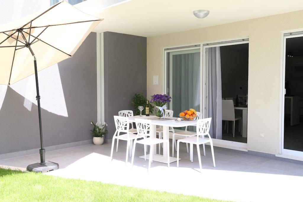 Beach Apartments Dumicic Подстрана Стая снимка